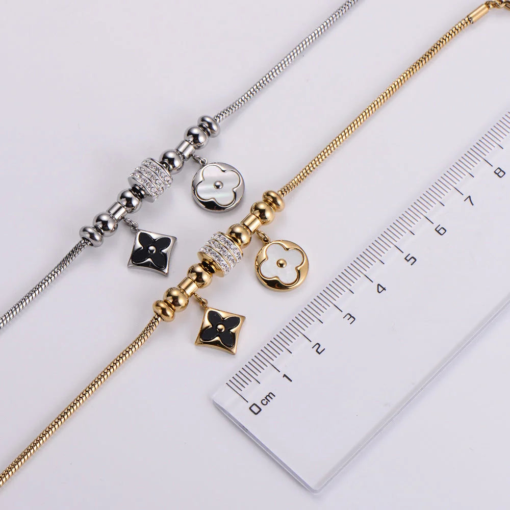 2 Pieces Expressive Women Four-leaf Clover Flower Stainless Steel Bracelets