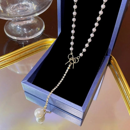 Elegant Classic Style Geometric Moon Bow Knot Titanium Steel Zircon Pendant Necklace