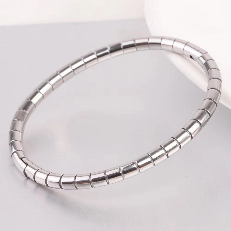 Minimalist Classic Style Geometric 304 Stainless Steel Silver Plated Bangle In Bulk