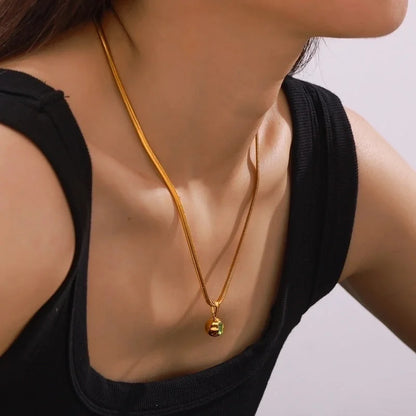 Elegant Minimalist Round 304 Stainless Steel Zircon 18K Gold Plated Inlay Pendant Necklace