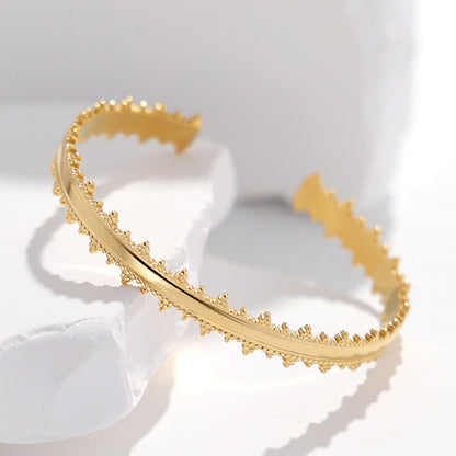 2 Pieces Expressive Stripe Stainless Steel Electroplating Bangles