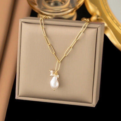 304 Stainless Steel 18K Gold Plated Minimalist Plating Inlay U Shape Heart Shape Acrylic Artificial Rhinestones Plastic Pendant Necklace