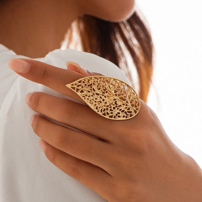 Casual Solid Color Streetwear Geometric Imitation Pearl Alloy Women's Rings