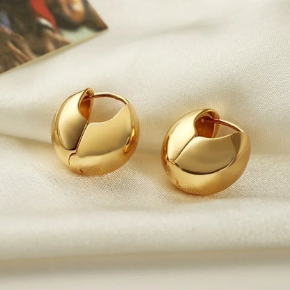 1 Pair Minimalist Commute Solid Color Plating Copper 18k Gold Plated Hoop Earrings