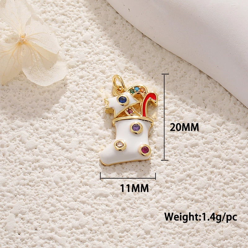 1 Piece 12*17mm 15 * 20mm 18 * 22mm Copper Christmas Tree Flower Snowflake Jewelry Accessories Pendant