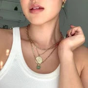 Small Design Sense Semi-precious Stone Green Aventurine Natural Stone Necklace Figaro Chain 18k Plating Titanium Steel Sweater Chain