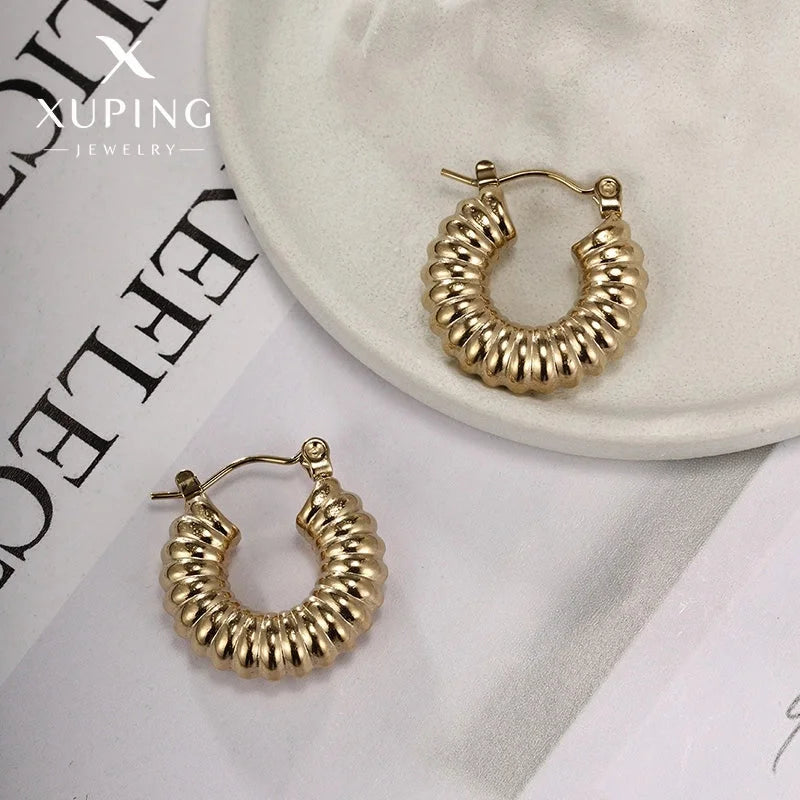 2 Pieces Retro XUPING Minimalist Geometric Knot Plating 304 Stainless Steel 18K Gold Plated Earrings