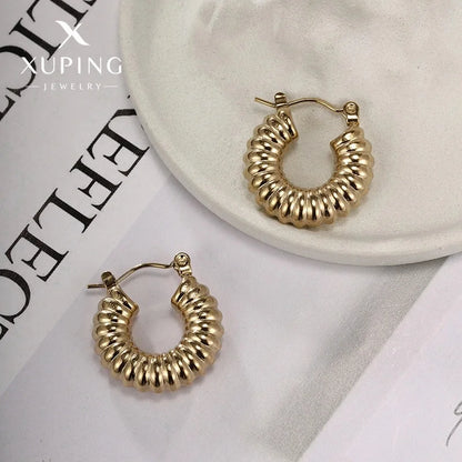 2 Pieces Retro XUPING Minimalist Geometric Knot Plating 304 Stainless Steel 18K Gold Plated Earrings