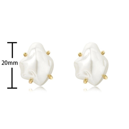 1 Pair Elegant Irregular Plating Freshwater Pearl Brass 18k Gold Plated Ear Studs
