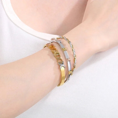 Vintage Style Geometric 304 Stainless Steel 18K Gold Plated Bangle In Bulk