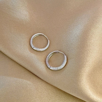 2 Pieces Retro Square Flower Twist Inlay Copper Artificial Pearls Opal Zircon Copper Earrings