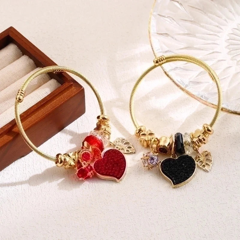 Elegant Luxurious Heart Shape 304 Stainless Steel Alloy Rhinestones Wristband Bangle In Bulk