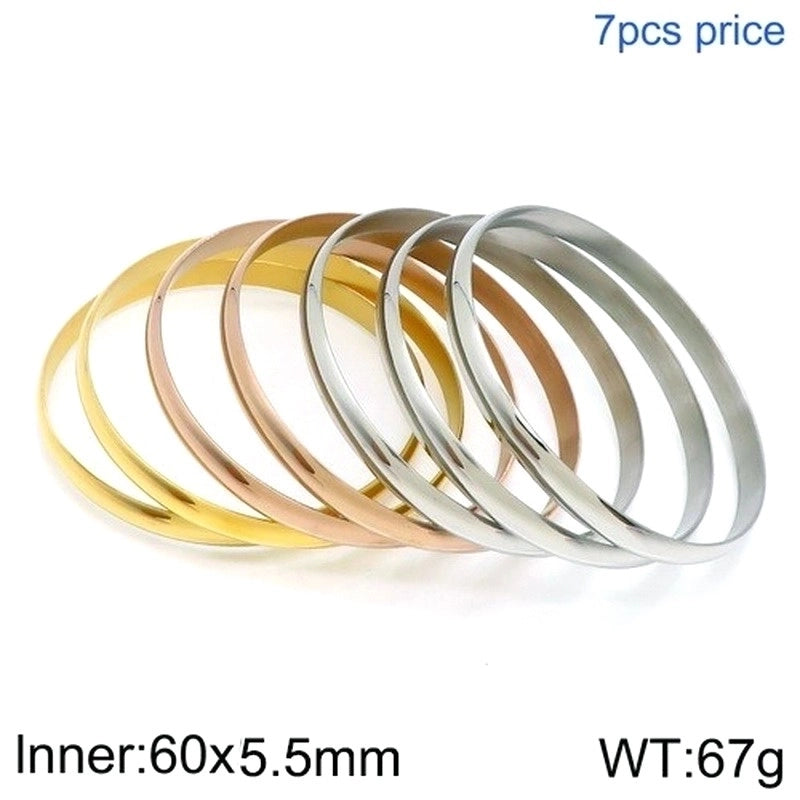 Minimalist Round Stainless Steel 18K Gold Plated Bangle In Bulk