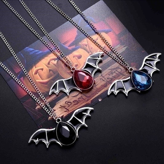 Gothic Bat Alloy Inlay Rhinestones Halloween Men'S Pendant Necklace