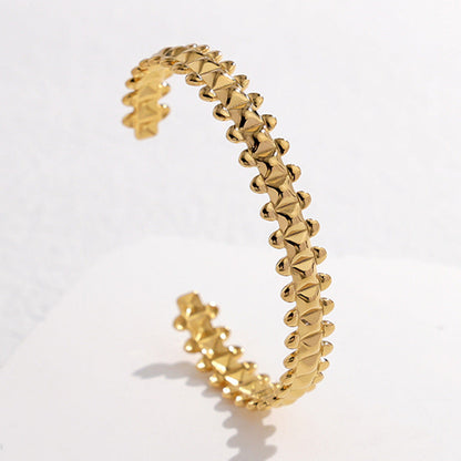 2 Pieces Expressive Stripe Stainless Steel Electroplating Bangles