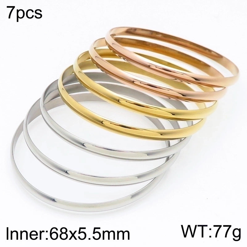 Minimalist Round Stainless Steel 18K Gold Plated Bangle In Bulk