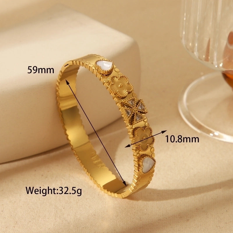 Formal Commute Wind Five-petal Flower Round Flower 304 Stainless Steel 18K Gold Plated Bangle In Bulk