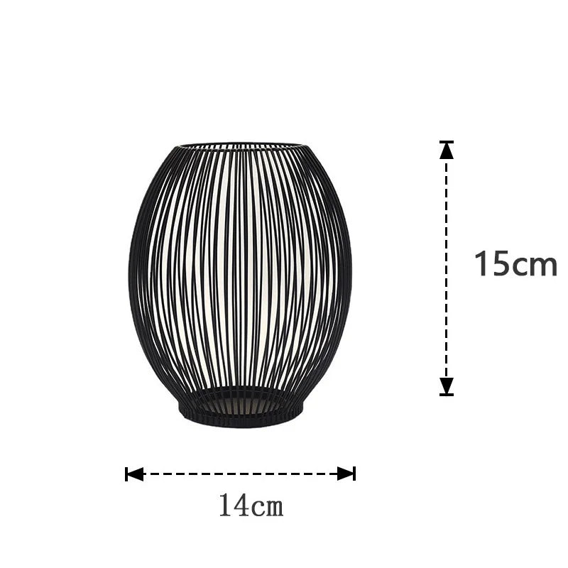 Christmas Retro Minimalist Solid Color Iron Candlestick