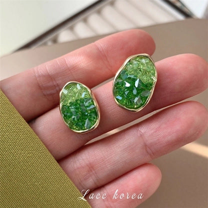 Retro Flower Copper Plating Inlay Artificial Gemstones Pearl Ear Studs 1 Pair