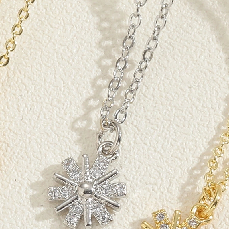 Cute Minimalist Beetles Bee Snowflake Copper 14k Gold Plated White Gold Plated Zircon Pendant Necklace In Bulk