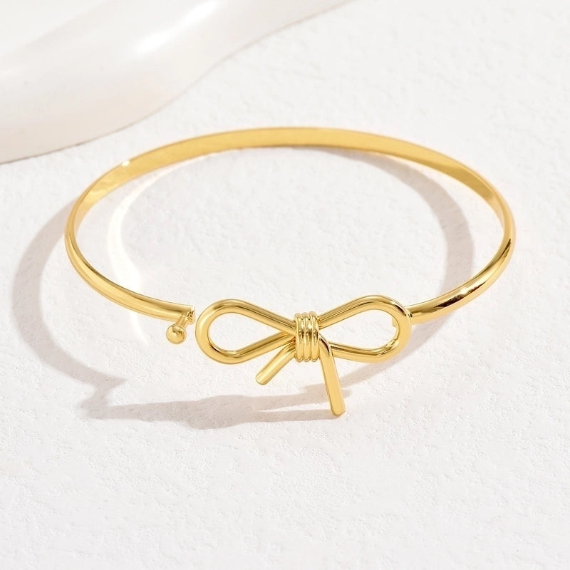 Minimalist Heart Shape Eye Copper Plating Artificial Pearls Zircon Bangle 1 Piece