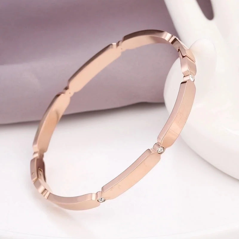 Basic Solid Color Stainless Steel 18k Gold Plated Zircon Bangle