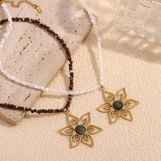 Fashion Petal Flower Stainless Steel Electroplating Necklaces