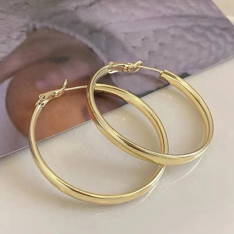 1 Pair Minimalist Round 304 Stainless Steel 18K Gold Plated Earrings