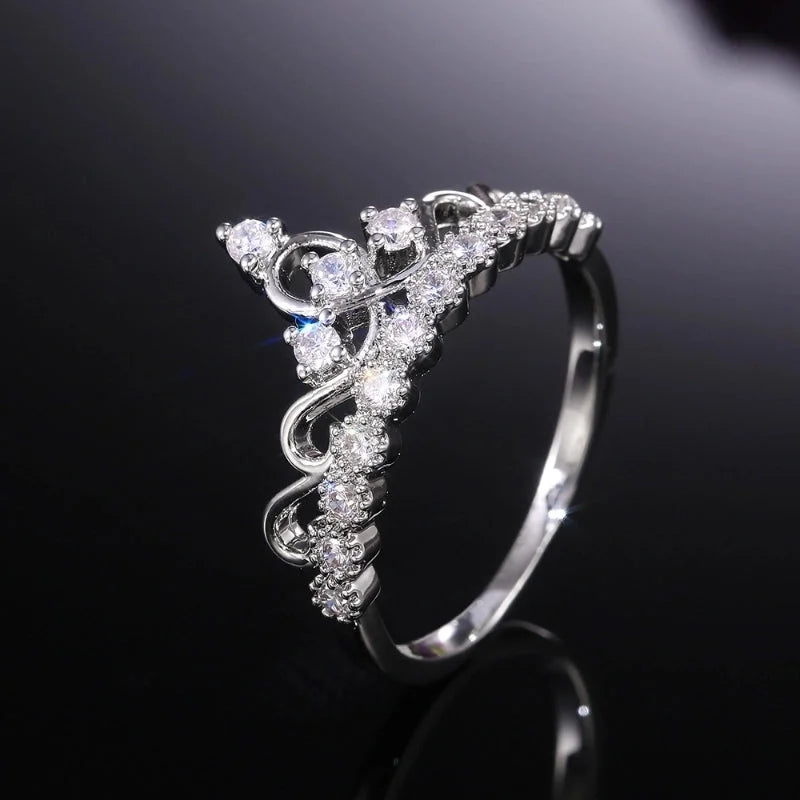 Creative Fashion Copper Micro-encrusted Zircon Women's Crown Ring