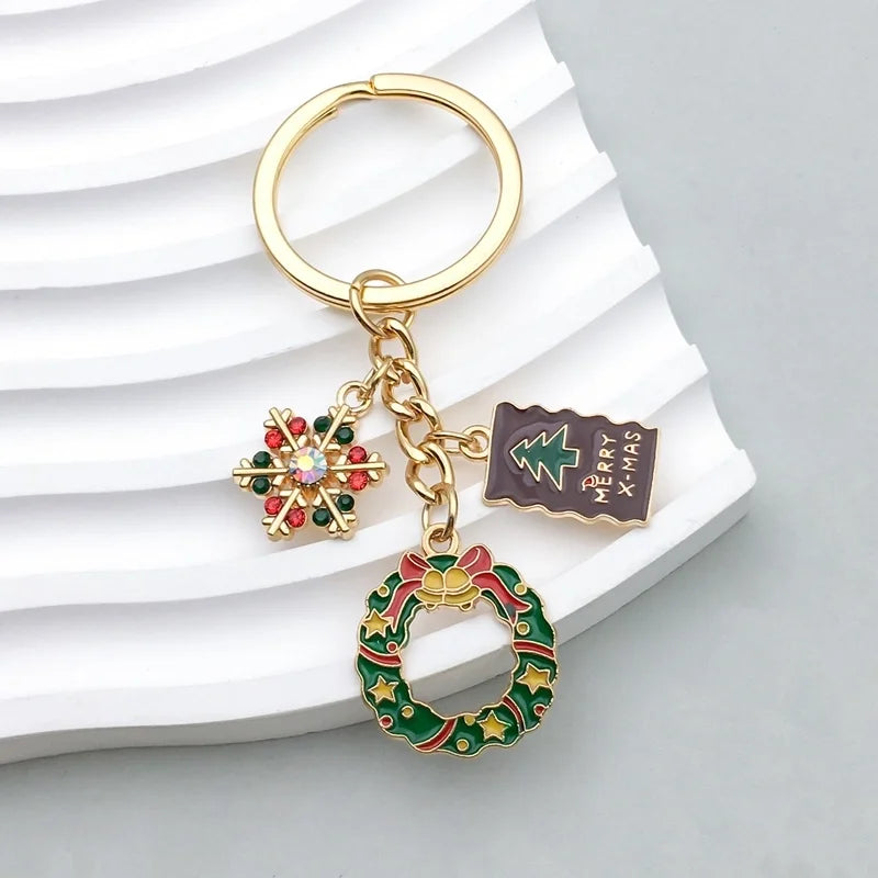 Cute Christmas Tree Santa Claus Snowman Zinc Alloy Enamel Christmas Bag Pendant Keychain