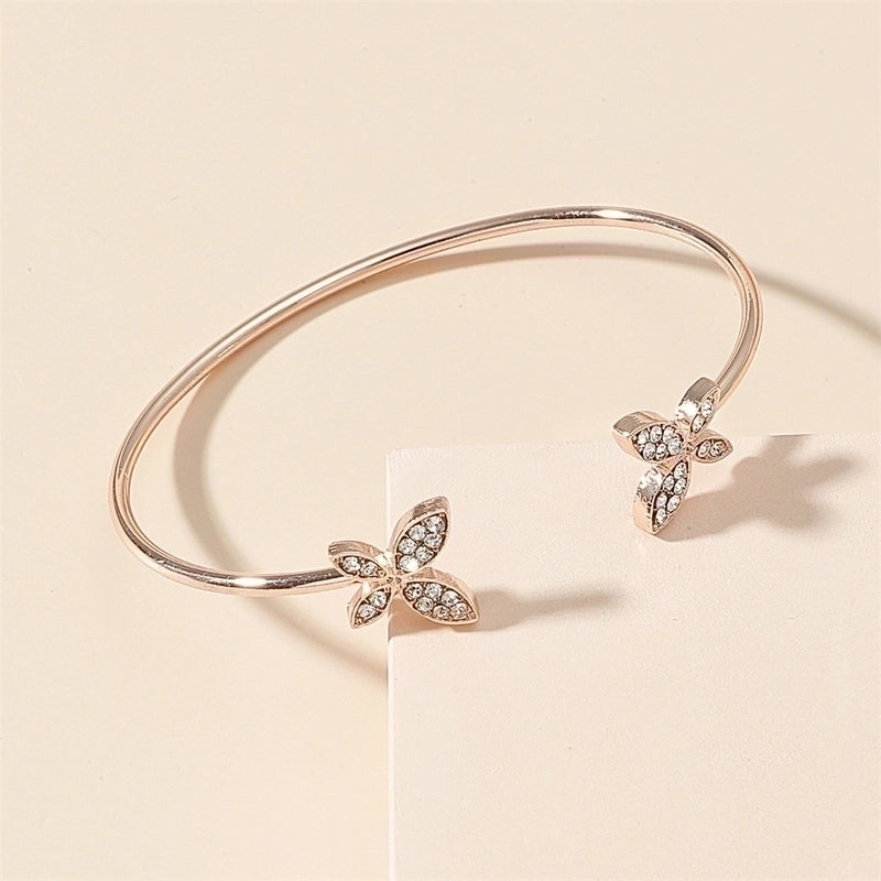 1 Set Minimalist Star Heart Shape Butterfly Stainless Steel Metal 18k Gold Plated Gold Plated Silver Plated Turquoise Rhinestones Zircon Bangle