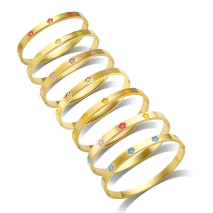 Elegant Heart Shape Flower Titanium Steel Bangle In Bulk