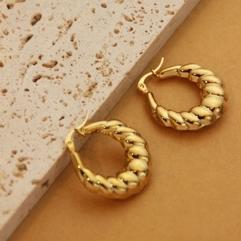 1 Pair Retro Minimalist C Shape U Shape Solid Color Plating Titanium Steel 18k Gold Plated Earrings