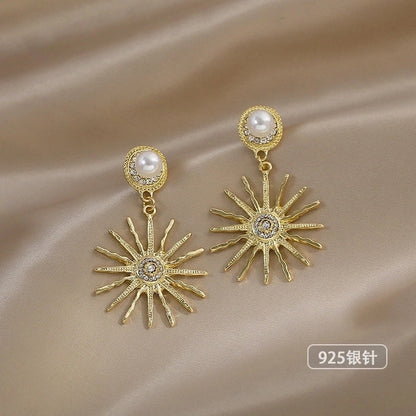 Minimalist Star Heart Shape Bow Knot Alloy Inlay Artificial Pearls Zircon Women\'s Earrings 1 Pair