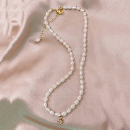 Alloy Freshwater Pearl Copper Fashion Solid Color Irregular Necklace