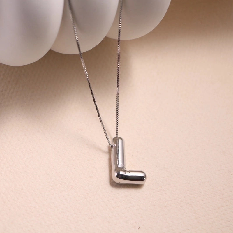 Minimalist Classic Style Letter Copper Silver Plated Pendant Necklace In Bulk
