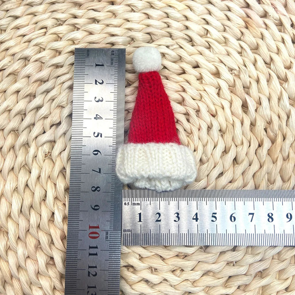 2 Pieces Christmas Hot-selling Decoration Mini Christmas Hat Knitted Hat Trendy Toy Plush Doll Accessories