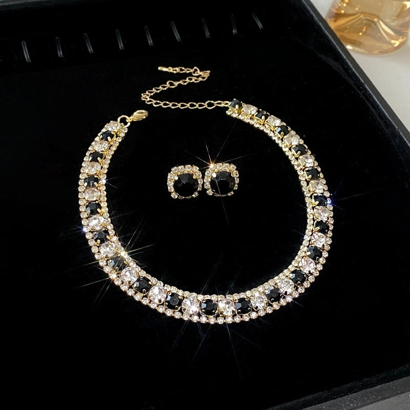Explosions Zircon Diamond Geometric Necklace Earrings Suit Light Luxury Clavicle Chain High Sense Temperament Jewelry
