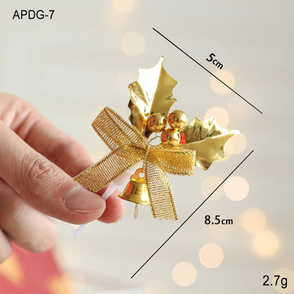 Christmas Casual Cute Minimalist Christmas Tree Santa Claus Snowman Plastic Indoor Banquet Party Cake Decorating Supplies Cake Decorating Supplies