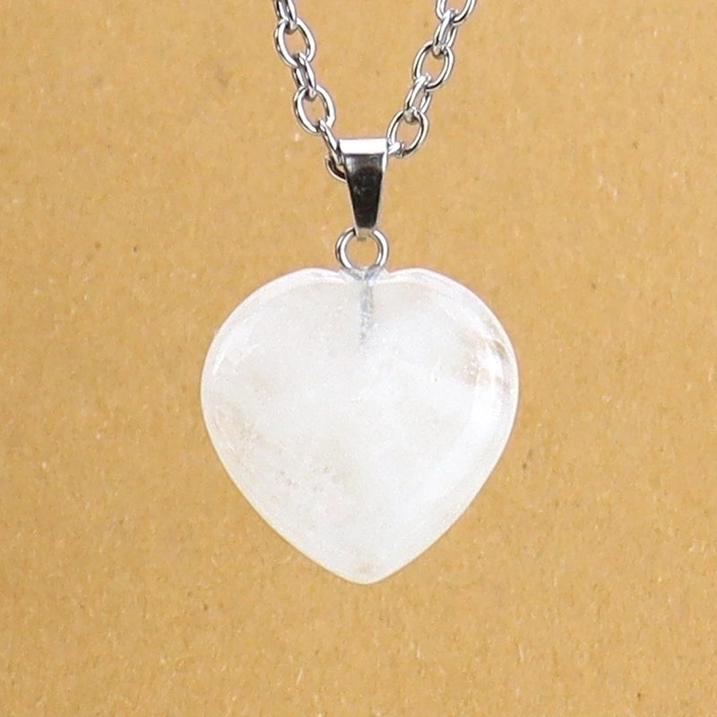 Minimalist Heart Shape Natural Stone Ferroalloy Knitting Pendant Necklace
