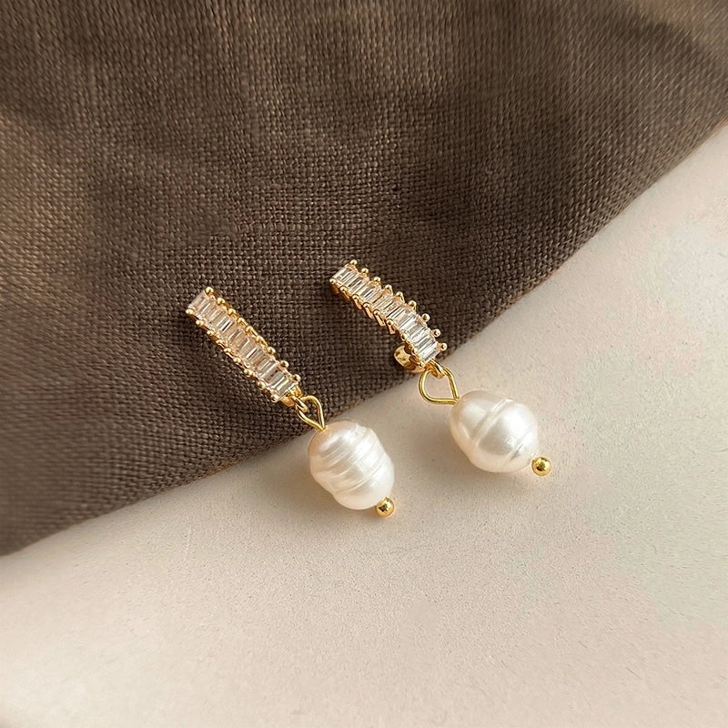1 Pair Elegant Retro Geometric Freshwater Pearl Earrings