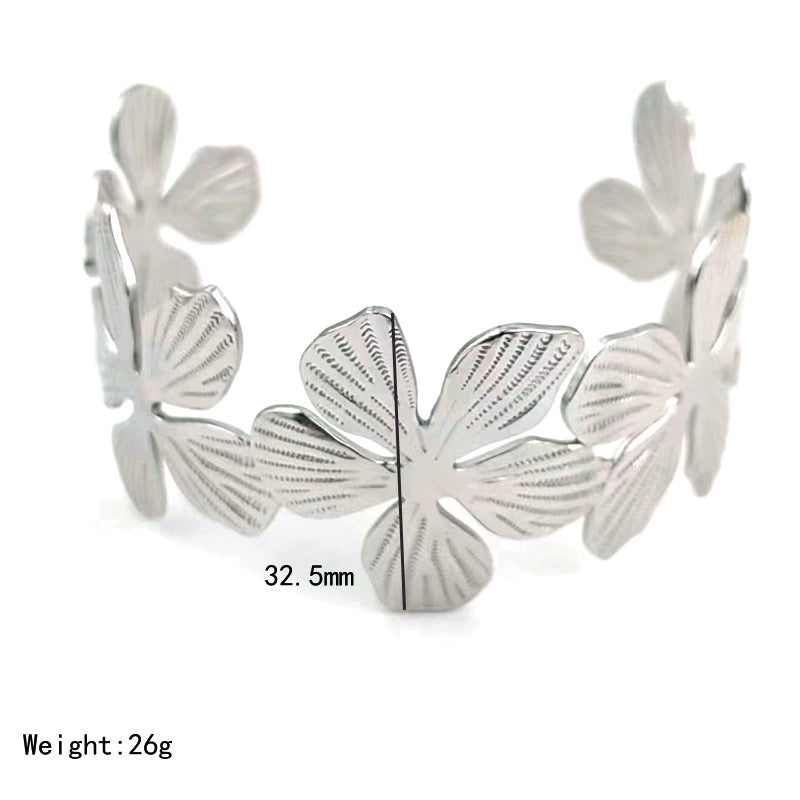 Casual Minimalist Solid Color Flower Butterfly 304 Stainless Steel 18K Gold Plated Bangle In Bulk