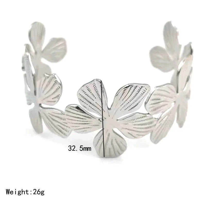 Casual Minimalist Solid Color Flower Butterfly 304 Stainless Steel 18K Gold Plated Bangle In Bulk