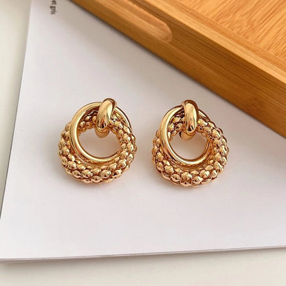Personality Exaggerated Earrings Women\'s Heavy Metal High-end Ear Studs Large Circle French Retro Design Earrings