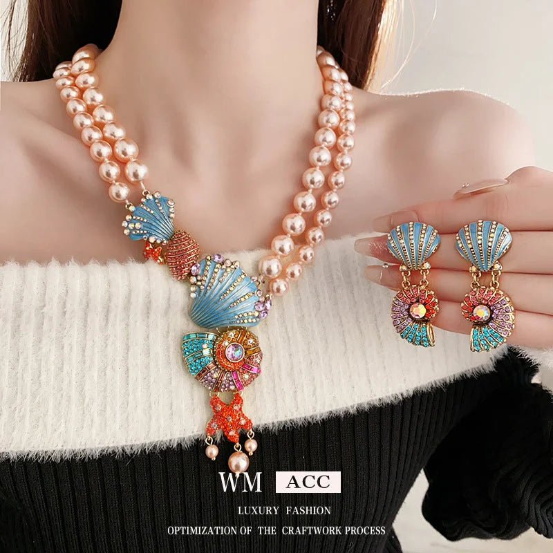 Medieval Pearl Shell Geometric Alloy Electroplating Necklaces