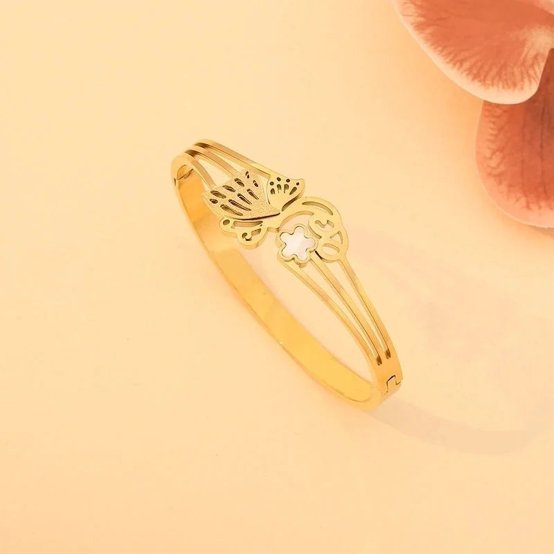 Elegant Minimalist Flower Butterfly 304 Stainless Steel 18K Gold Plated Zircon Bangle In Bulk