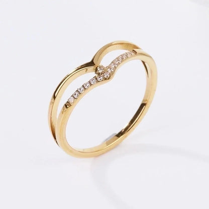 2 Pieces Minimalist V Shape Titanium Steel Zircon Rings