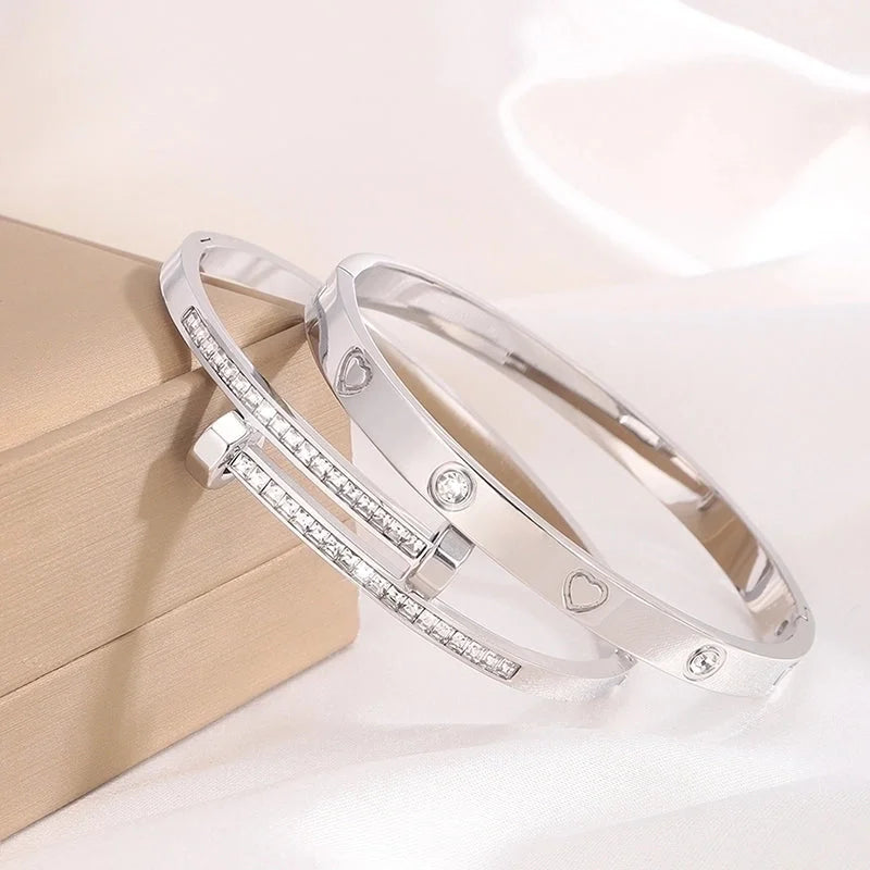 Casual Elegant Minimalist Solid Color 304 Stainless Steel Zircon Bangle In Bulk