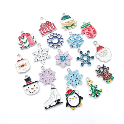 1 Piece 16 * 21mm 18 * 20mm 18 * 21mm Alloy Snowman Snowflake Elk Pendant Jewelry Accessories