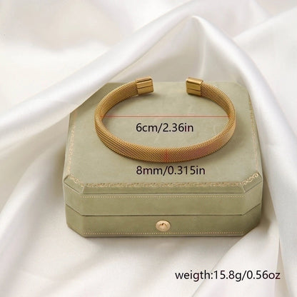 Casual Minimalist Solid Color Titanium Steel Bangle In Bulk